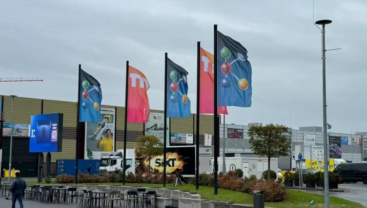 Découvrez AMD Sorting au K 2025 – Hall 9 · Stand C46